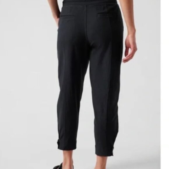 ATHLETA Farallon Weekender Pant in Black Women's Medium - Picture 2 of 12